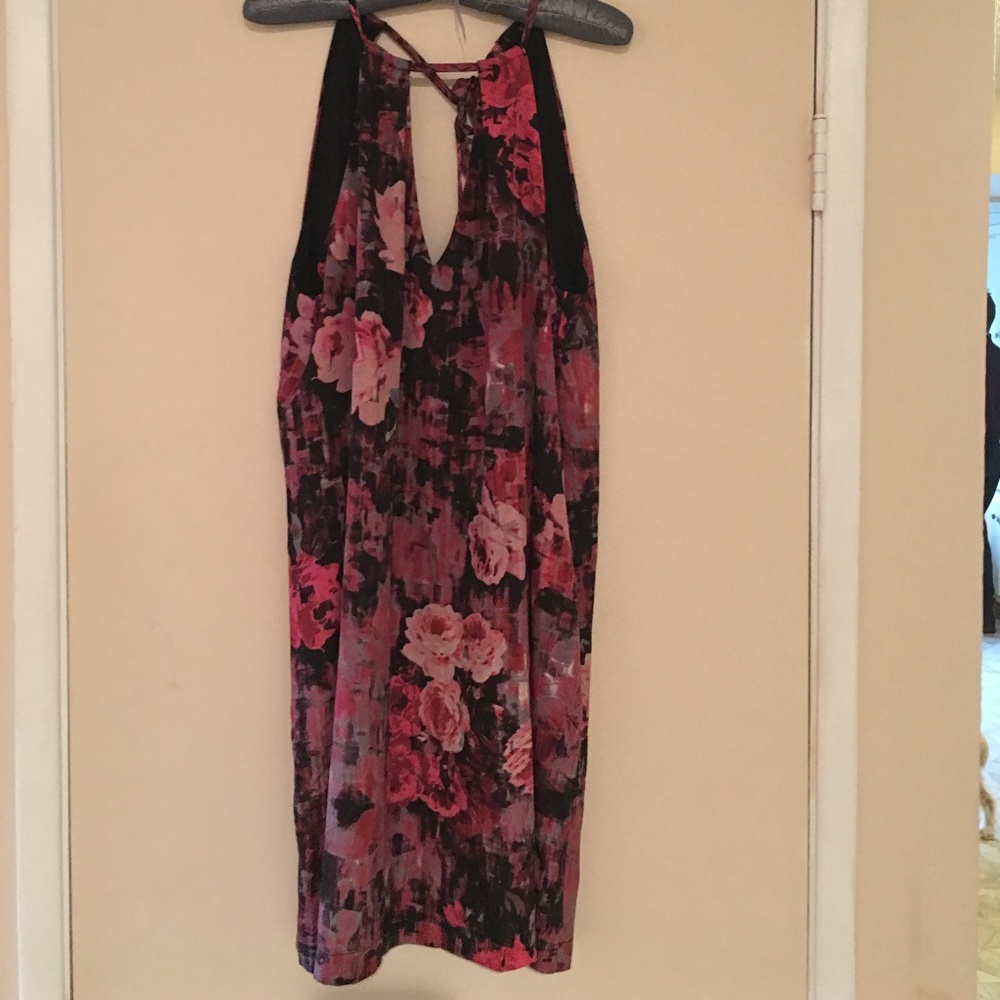 ECI NEW YORK Floral Summer Dress